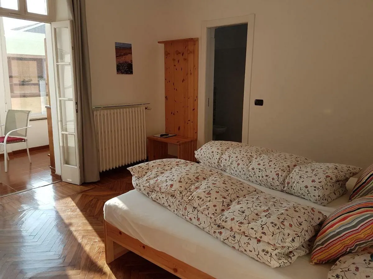 Bed & Breakfast B&B Le Colombine Abbadia Lariana Italia